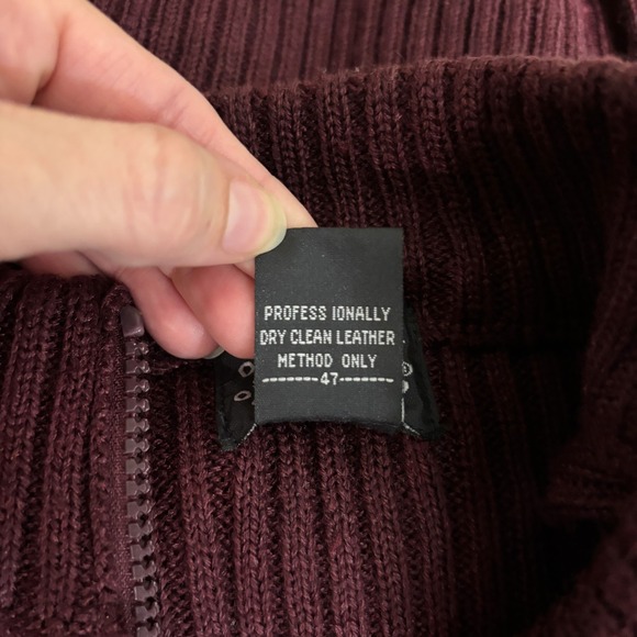 Designers Studio Originals Leather Knit Vest Burgundy Full Zip Size XL Cabin - Picture 9 of 9